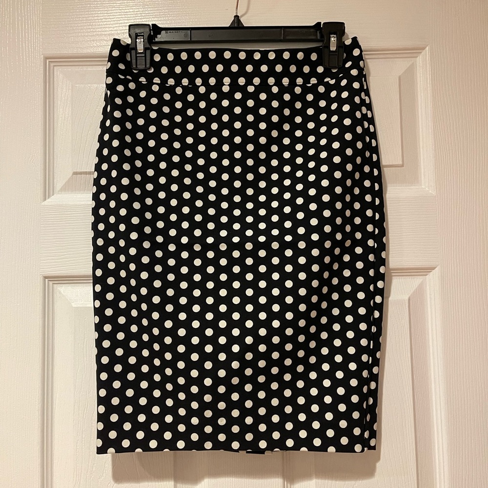 Loft Pencil Skirt Polka Dot Black and White - 00